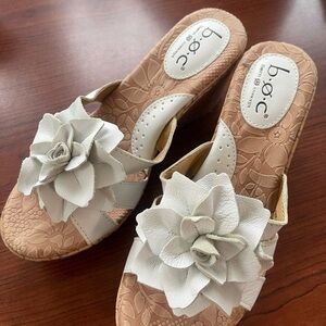 Born Concept BOC Floral Wedges in White